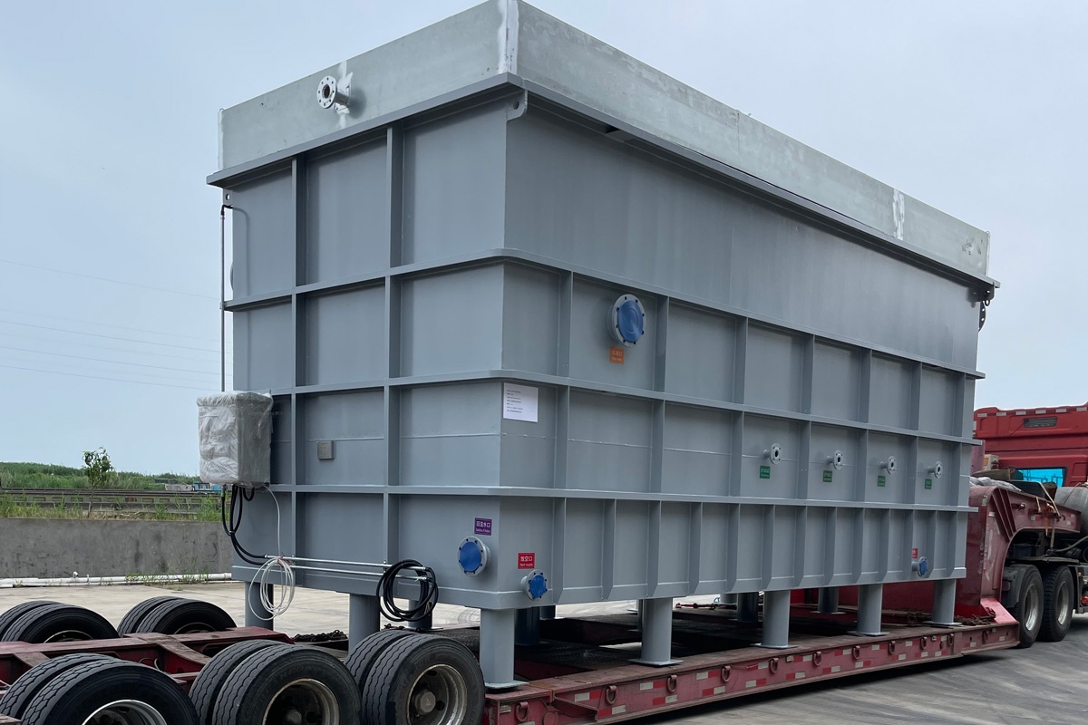 矩形高速氣浮處理半導(dǎo)體廢水項(xiàng)目